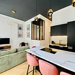 Nid Urbain - L'etoile Du Sud - Hyper Centre Apartamento *