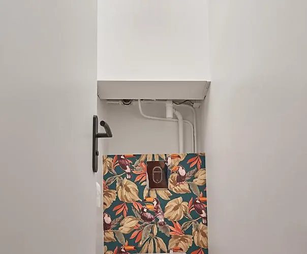 Nid Urbain - L'etoile Du Sud - Hyper Centre